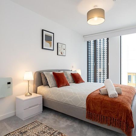 Pet Friendly 2Br Near Station By Asquare Letting Apartment Manchester Luaran gambar