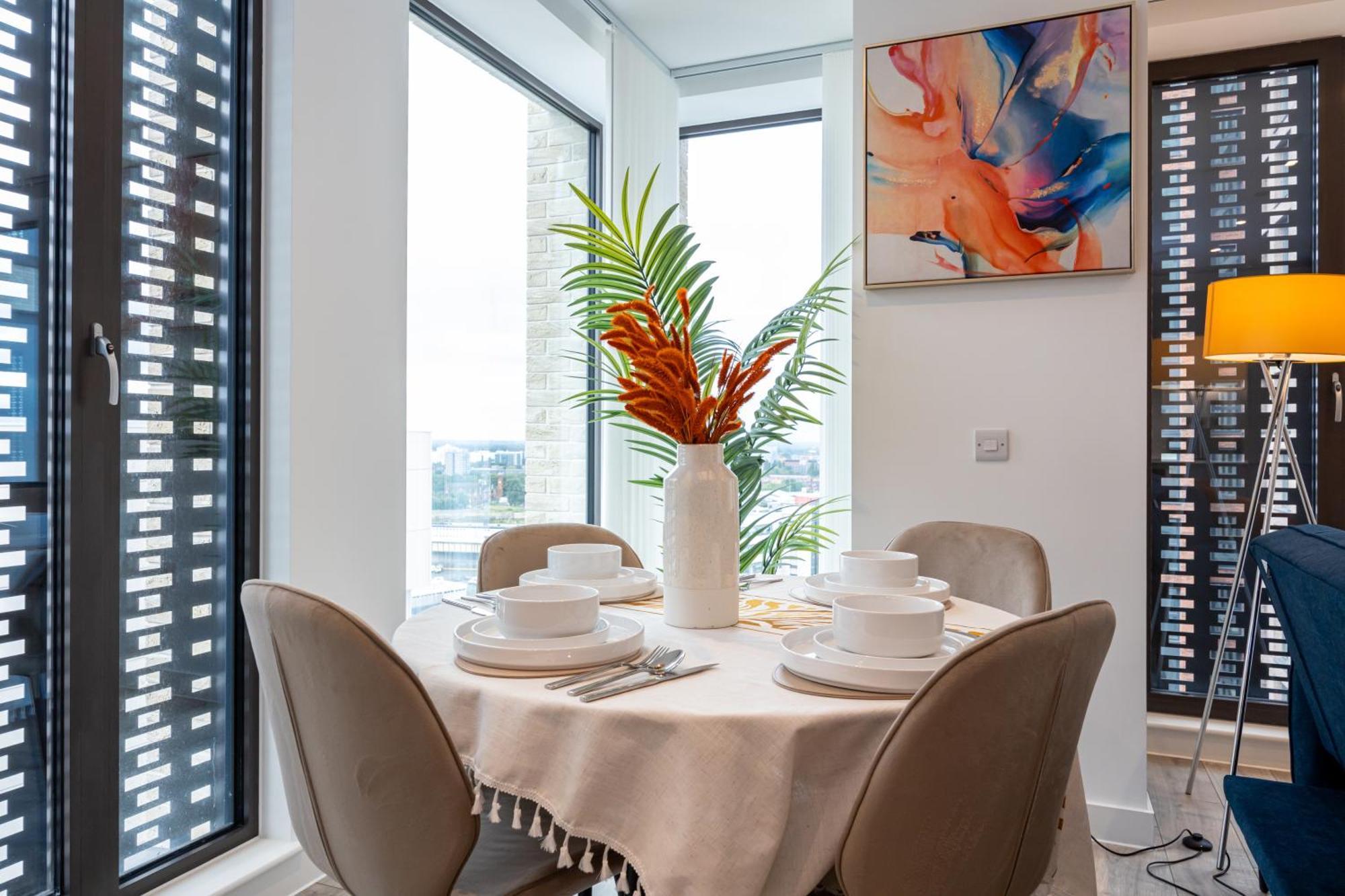 Pet Friendly 2Br Near Station By Asquare Letting Apartment Manchester Luaran gambar